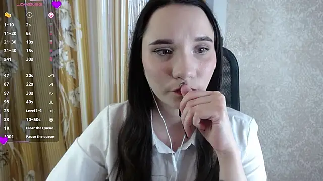 KateForLove online show from 03-04-25, 12:55