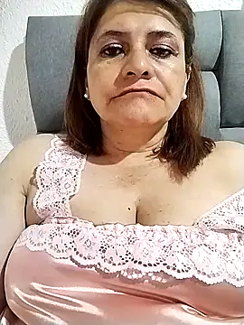 BiancaSteel online show from 03-19-25, 11:47