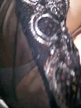 Sandra42 online show from 11-19-25, 09:53