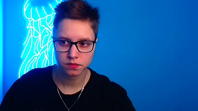 Bella Swannn online show from 03-08-25, 10:02