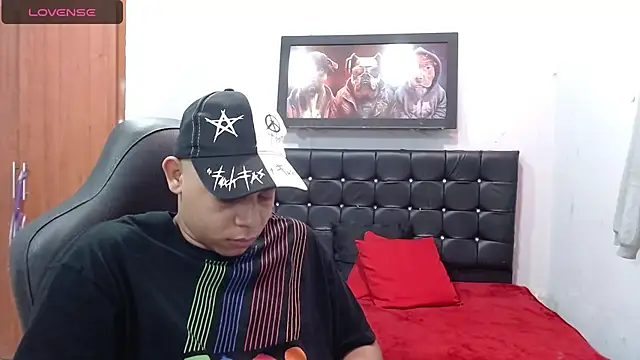 Alejandroo 22 online show from 03-21-25, 02:29