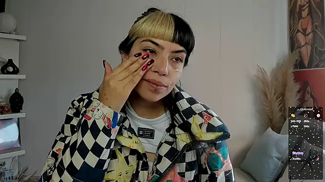 Saraa Desiree online show from 09-11-25, 12:38