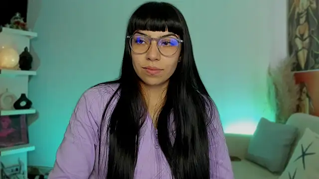 Saraa Desiree online show from 09-29-25, 09:41