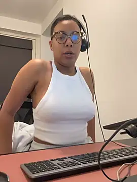 Melia Rayne online show from 03-12-26, 10:43