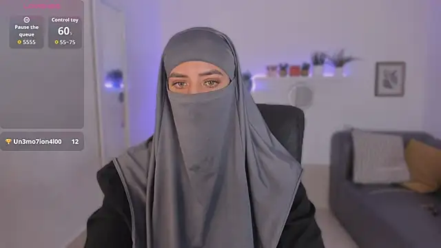 salma arabicc online show from 10-20-25, 04:13