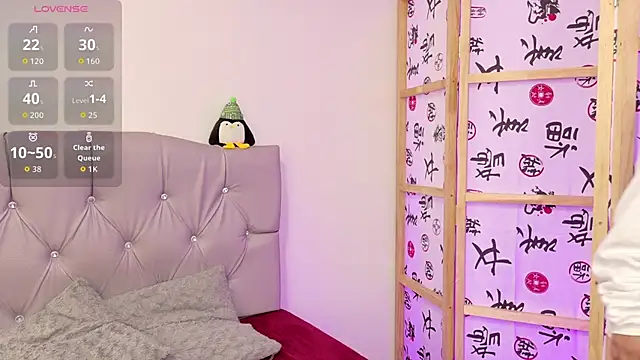 Snapshot of Devil_AliceXo chatting on 11-25-25, 08:20 Devil AliceXo online show from 11-25-25, 08:20