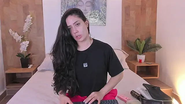 isabella winkler online show from 06-11-26, 11:08
