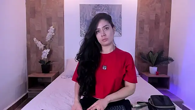 isabella winkler online show from 07-21-26, 11:12