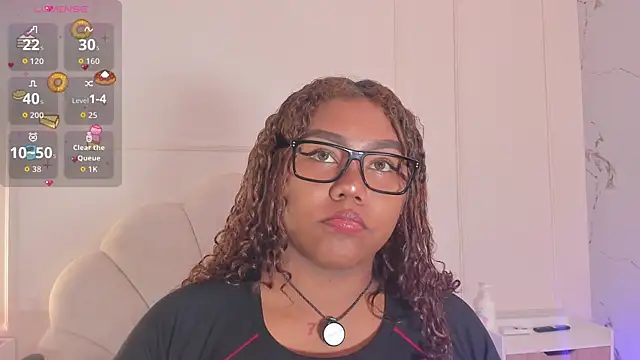 Candaceoweens online show from 05-29-26, 03:37