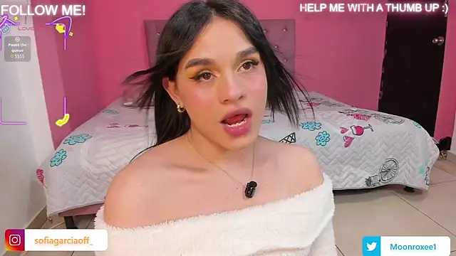 Moonroxe  online show from 04-29-26, 09:54