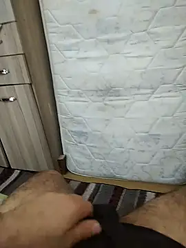 hardlinesex online show from 12-17-25, 02:28