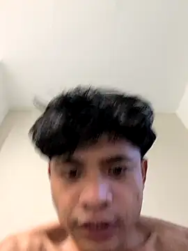 Snapshot of payizzzzzz chatting on 03-04-25, 09:51 payizzzzzz online show from 03-04-25, 09:51