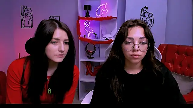 Snapshot of kiki_swan chatting on 03-13-25, 02:16 kiki swan online show from 03-13-25, 02:16