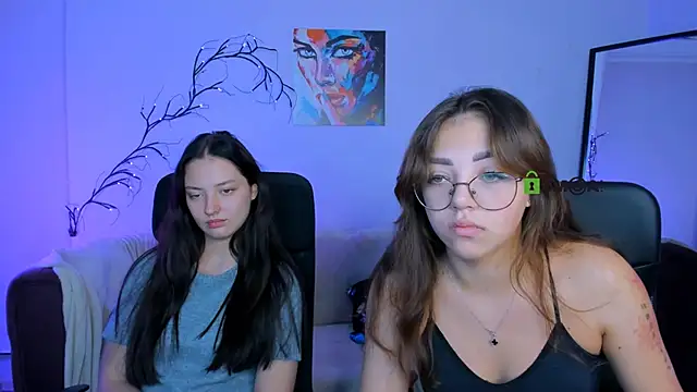 Snapshot of kiki_swan chatting on 10-03-25, 05:59 kiki swan online show from 10-03-25, 05:59