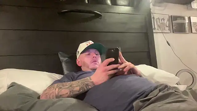 Snapshot of Thegreatwhitepipe chatting on 03-04-25, 11:19 Thegreatwhitepipe online show from 03-04-25, 11:19