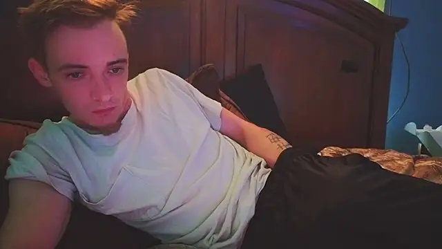 Ilovepussy1911 online show from 04-09-26, 04:56