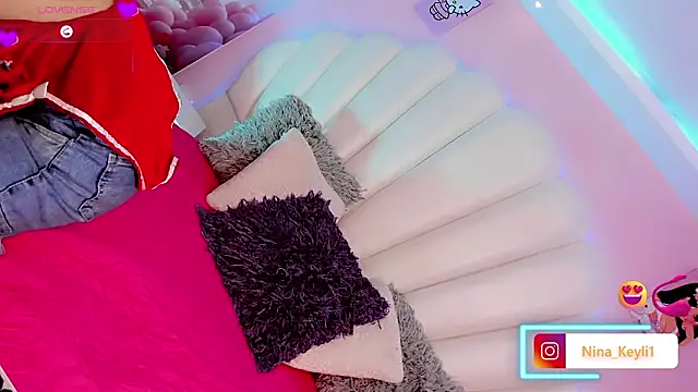 Nina Keyli online show from 02-02-26, 07:56