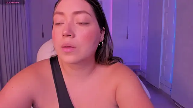 heidy johns online show from 10-28-25, 03:21