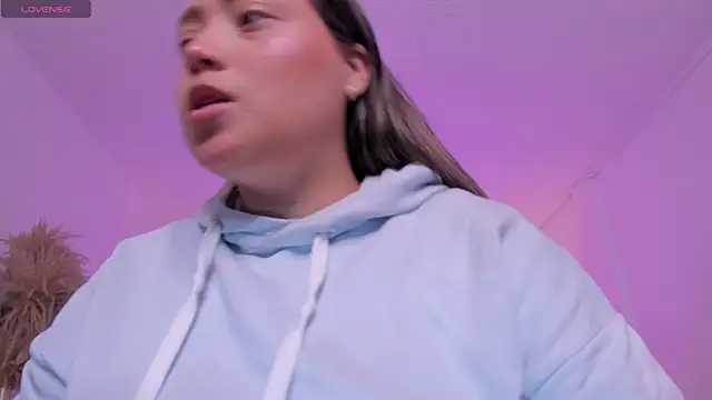 heidy johns online show from 01-06-26, 03:21