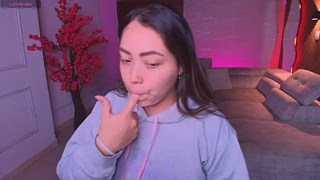 heidy johns online show from 04-22-26, 03:09