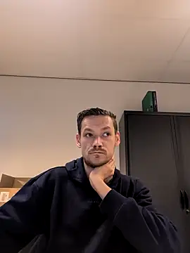 arnoanro online show from 03-04-26, 01:06