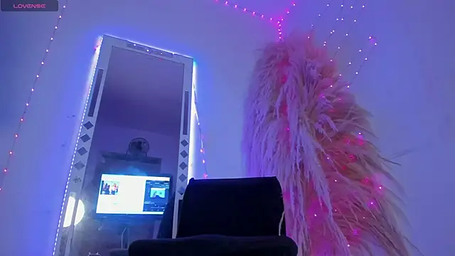 Snapshot of arthemisa_hot chatting on 10-17-25, 12:52 arthemisa hot online show from 10-17-25, 12:52