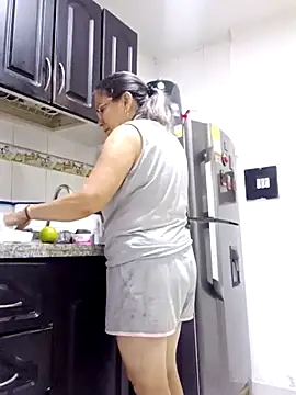 victoria wayne online show from 09-23-25, 10:51