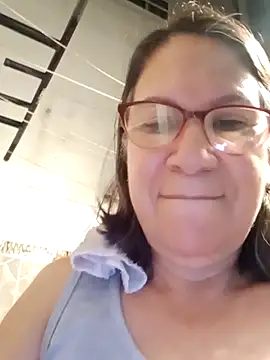 victoria wayne online show from 10-22-25, 09:53