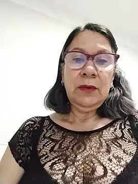 Snapshot of victoria_wayne chatting on 05-25-26, 10:32 victoria wayne online show from 05-25-26, 10:32