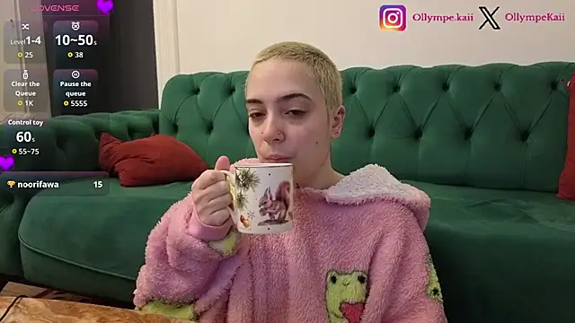 Snapshot of OllympeKaii chatting on 01-07-26, 07:11 OllympeKaii online show from 01-07-26, 07:11