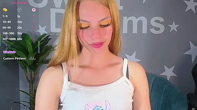 Snapshot of emma_wockll_t chatting on 11-06-25, 01:12 emma wockll t online show from 11-06-25, 01:12