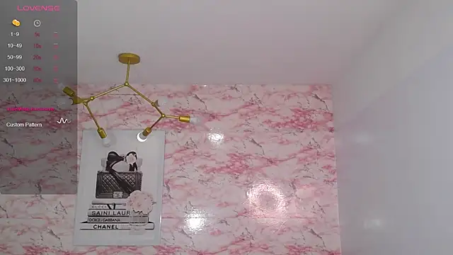 Snapshot of emma_wockll_t chatting on 11-27-25, 01:40 emma wockll t online show from 11-27-25, 01:40