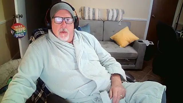 superbearboss online show from 01-19-26, 03:49