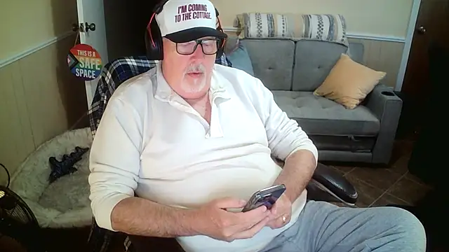 superbearboss online show from 03-19-26, 04:55