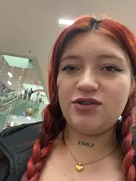 Karina Leon online show from 01-12-26, 06:13