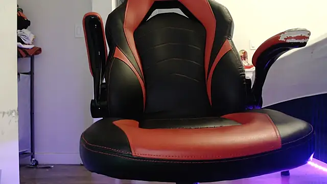 magnumbull online show from 03-10-25, 08:12