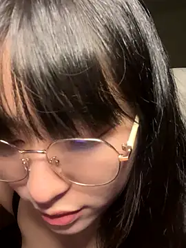 Snapshot of 214Jun chatting on 10-09-25, 03:32 214Jun online show from 10-09-25, 03:32