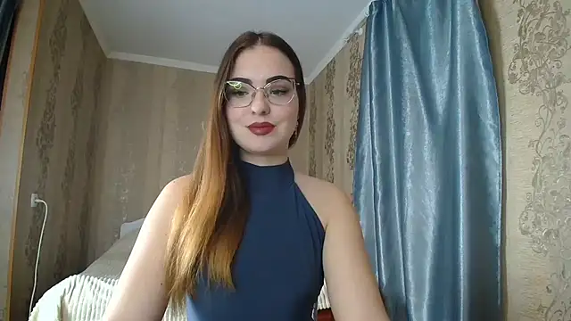 Leila Kissyu online show from 11-19-25, 11:10