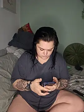 Saucy-Serenity online show from 02-09-26, 08:13