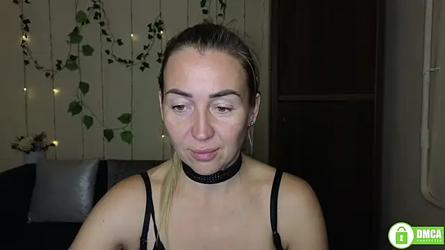 Snapshot of Kiss_julli88I chatting on 11-03-25, 06:31 Kiss julli88I online show from 11-03-25, 06:31