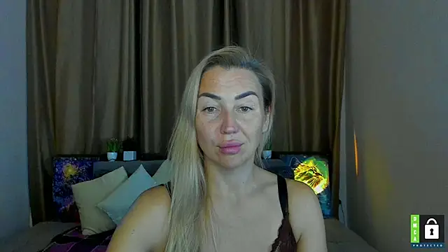 Snapshot of Kiss_julli88I chatting on 11-06-25, 06:31 Kiss julli88I online show from 11-06-25, 06:31