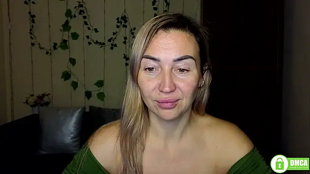 Snapshot of Kiss_julli88I chatting on 12-02-25, 06:25 Kiss julli88I online show from 12-02-25, 06:25