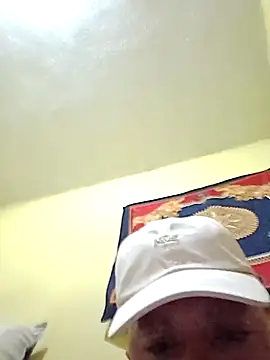 Brianmexboy online show from 04-10-26, 08:08