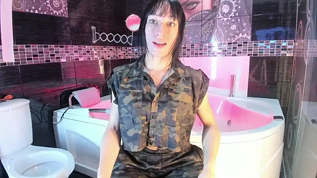 Small Hot19 online show from 10-11-25, 10:03