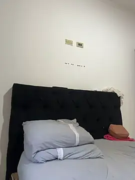 jheicylli online show from 04-20-26, 01:14