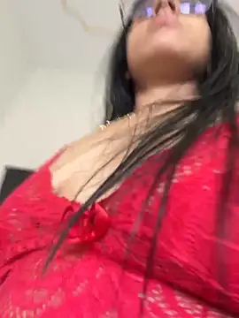 jheicylli online show from 04-26-26, 07:22