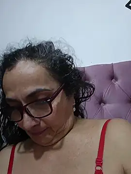 AlessandraLeroy online show from 02-24-26, 12:52