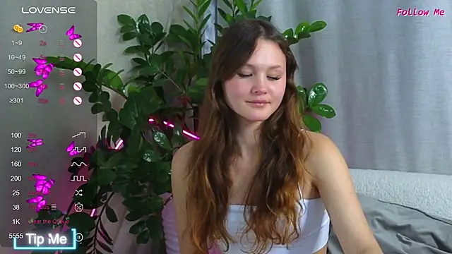 Snapshot of AmeliRoyse chatting on 10-15-25, 05:13 AmeliRoyse online show from 10-15-25, 05:13