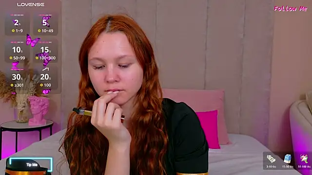 Snapshot of AmeliRoyse chatting on 11-12-25, 05:13 AmeliRoyse online show from 11-12-25, 05:13