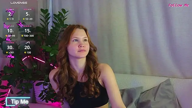 Snapshot of AmeliRoyse chatting on 11-21-25, 05:11 AmeliRoyse online show from 11-21-25, 05:11